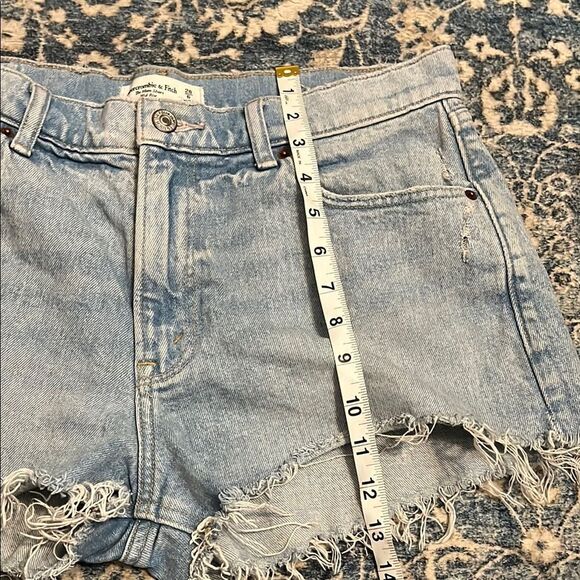 Abercrombie + Fitch The Mom Short Mid Rise Denim Distressed Blue Shorts Modern - Picture 10 of 12